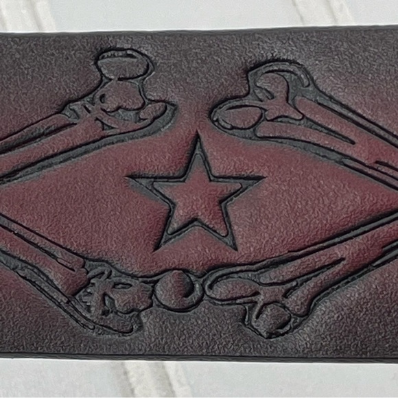 Embossed Cross Bones and Stars Brown Genuine Leather Belt Size XL - Picture 3 of 11